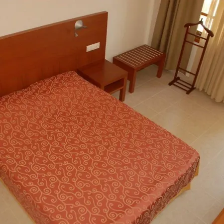 Saray Otel 2*